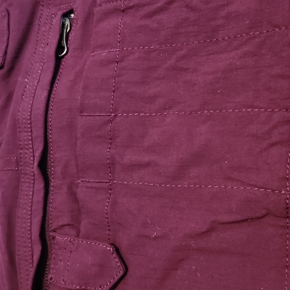 Duluth Trading Co Purple Shorts Overalls Size Small - Picture 6 of 7